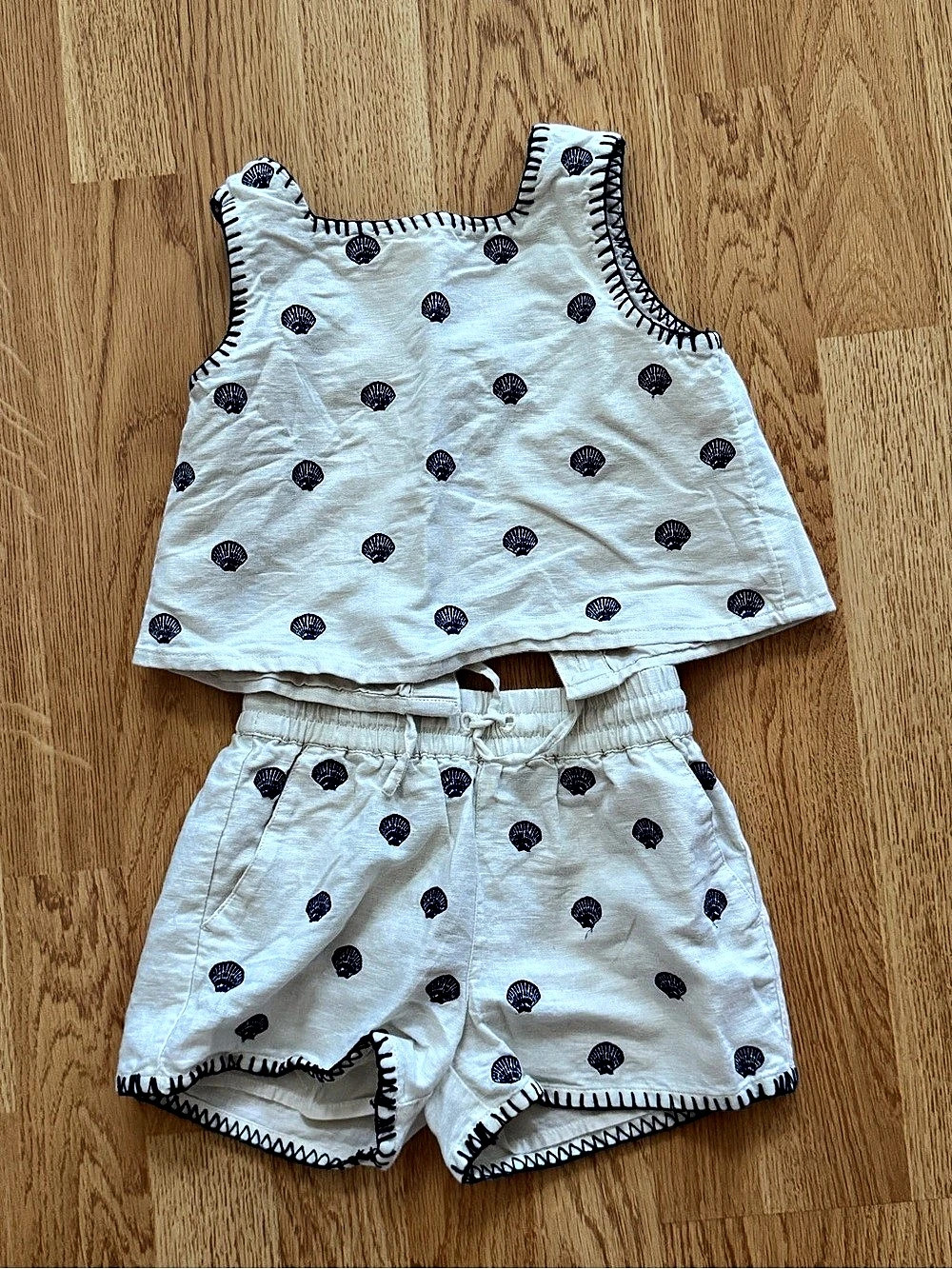 Crewcuts Girls Khaki Polka Dot Seashell Short Set- sz 4